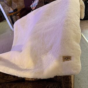 UGG Cream Plush Faux Fur Throw Blanket